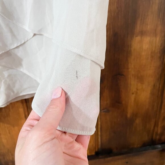 New Gap flowy layered ruffle back tank - Picture 8 of 8